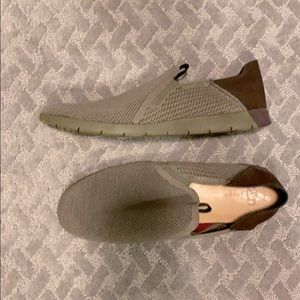 Ugg Knox Hyperweave Slip On’s